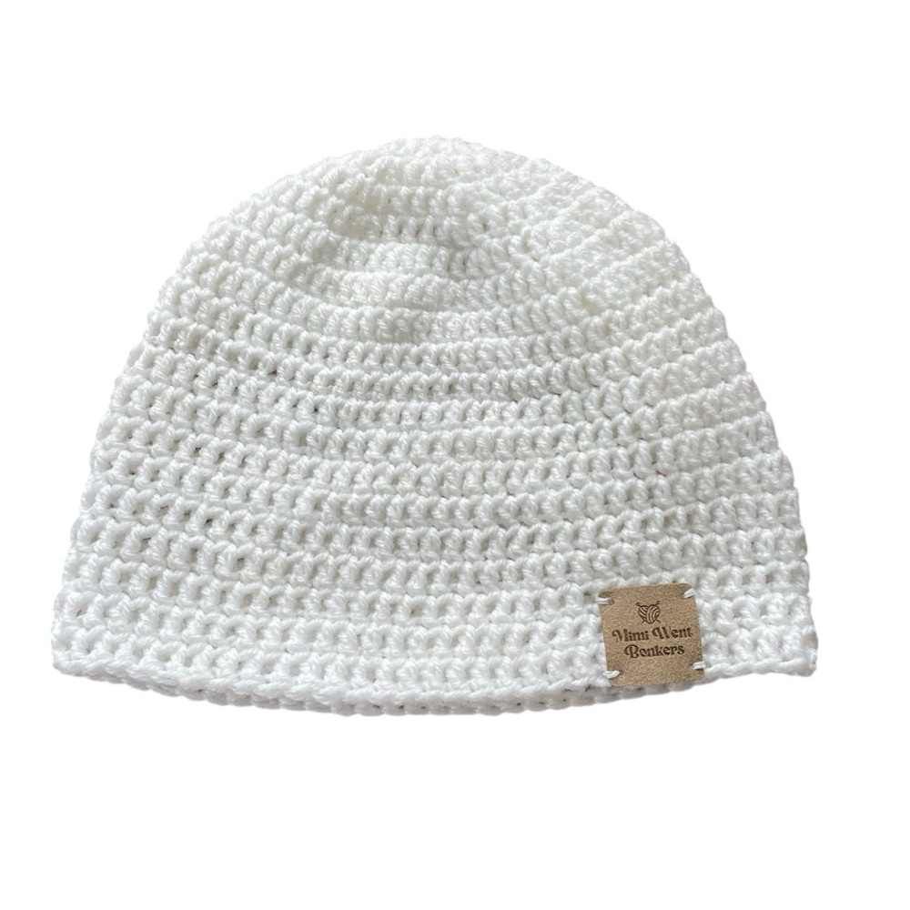 NWT Mimi Went Bonkers Solid White Handcrafted Knit Winter Beanie Hat